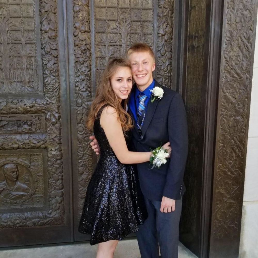 Meet your Posher, Carmella